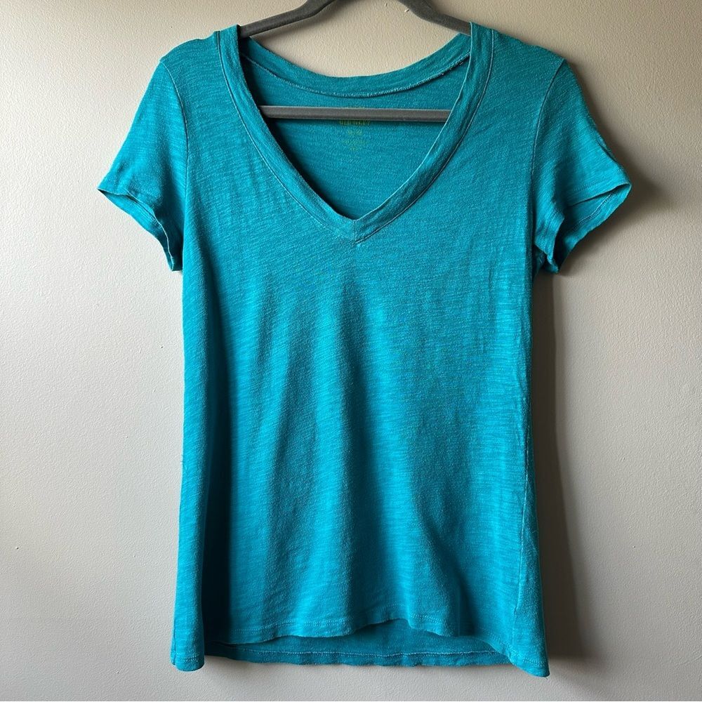 Old Navy Short Sleeve V-Neck Cotton Tees Purple and Turquoise Size M Y2K Lounge - Picture 2 of 14
